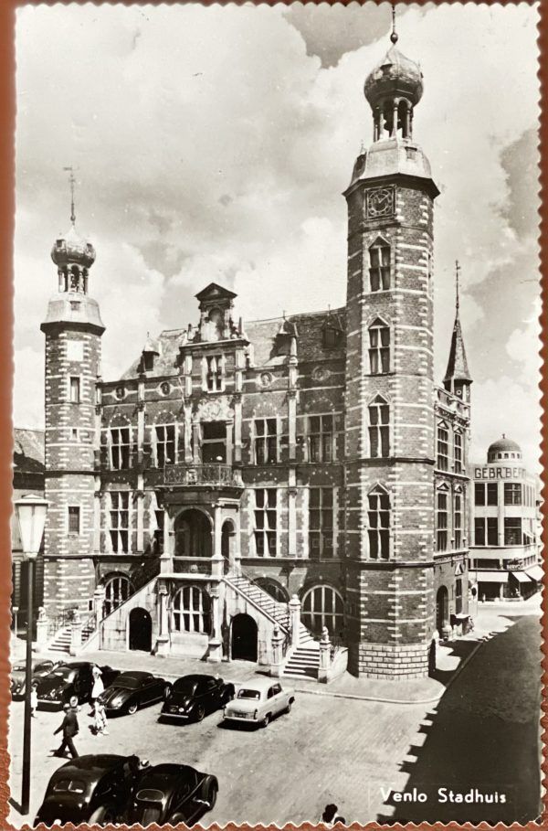 Oude ansichtkaart Stadhuis Venlo