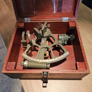 sextant in kist