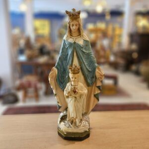 religieus Mariabeeld met Jezus